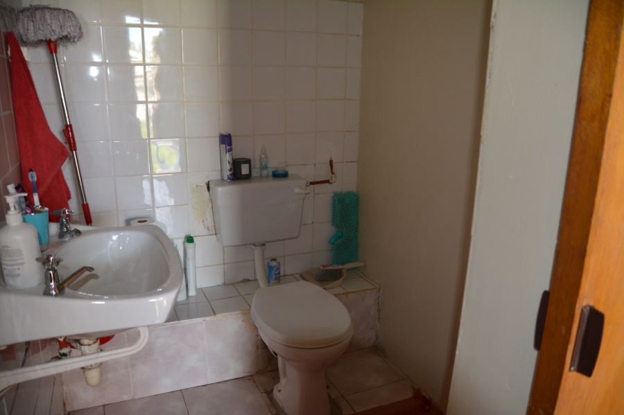 6 Bedroom Property for Sale in Klawer Western Cape